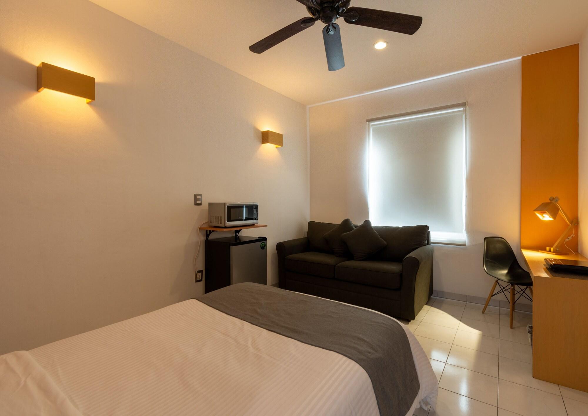 Hotel México Inn Express Salamanca Extérieur photo