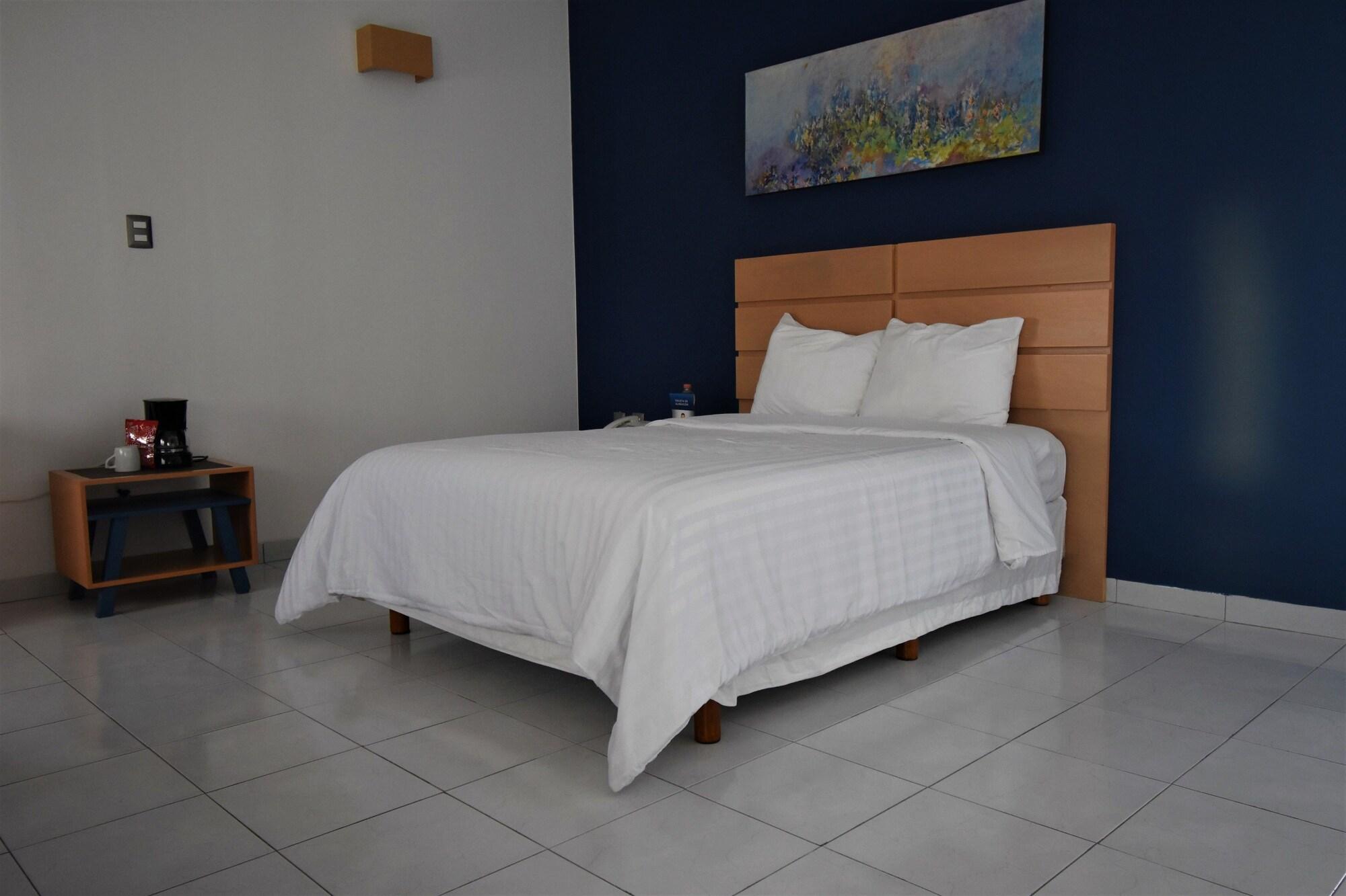 Hotel México Inn Express Salamanca Extérieur photo