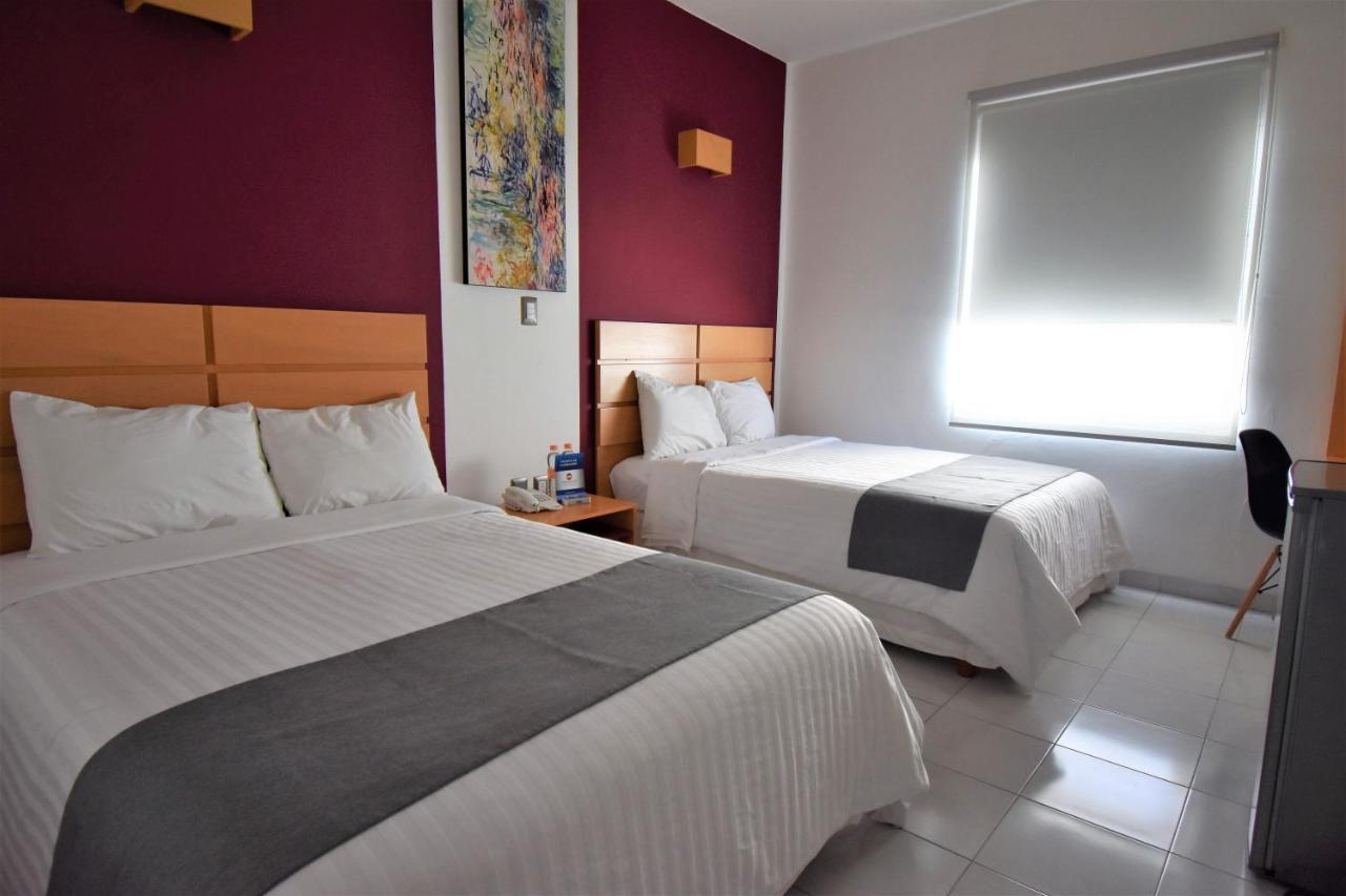 Hotel México Inn Express Salamanca Extérieur photo